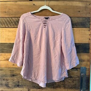 Torrid Light Pink Criss-Cross Detail Blouse – Size 0